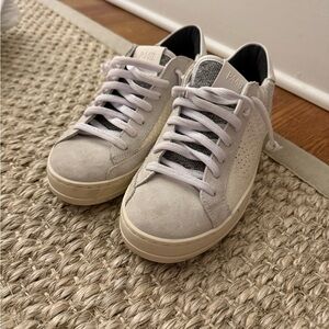P448 Cream and Gray Casual Sneakers